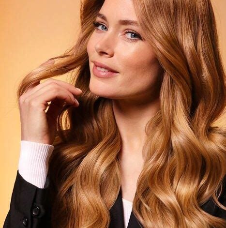 Karamel Tonlu Saç Rengi Nasıl Elde Edilir?